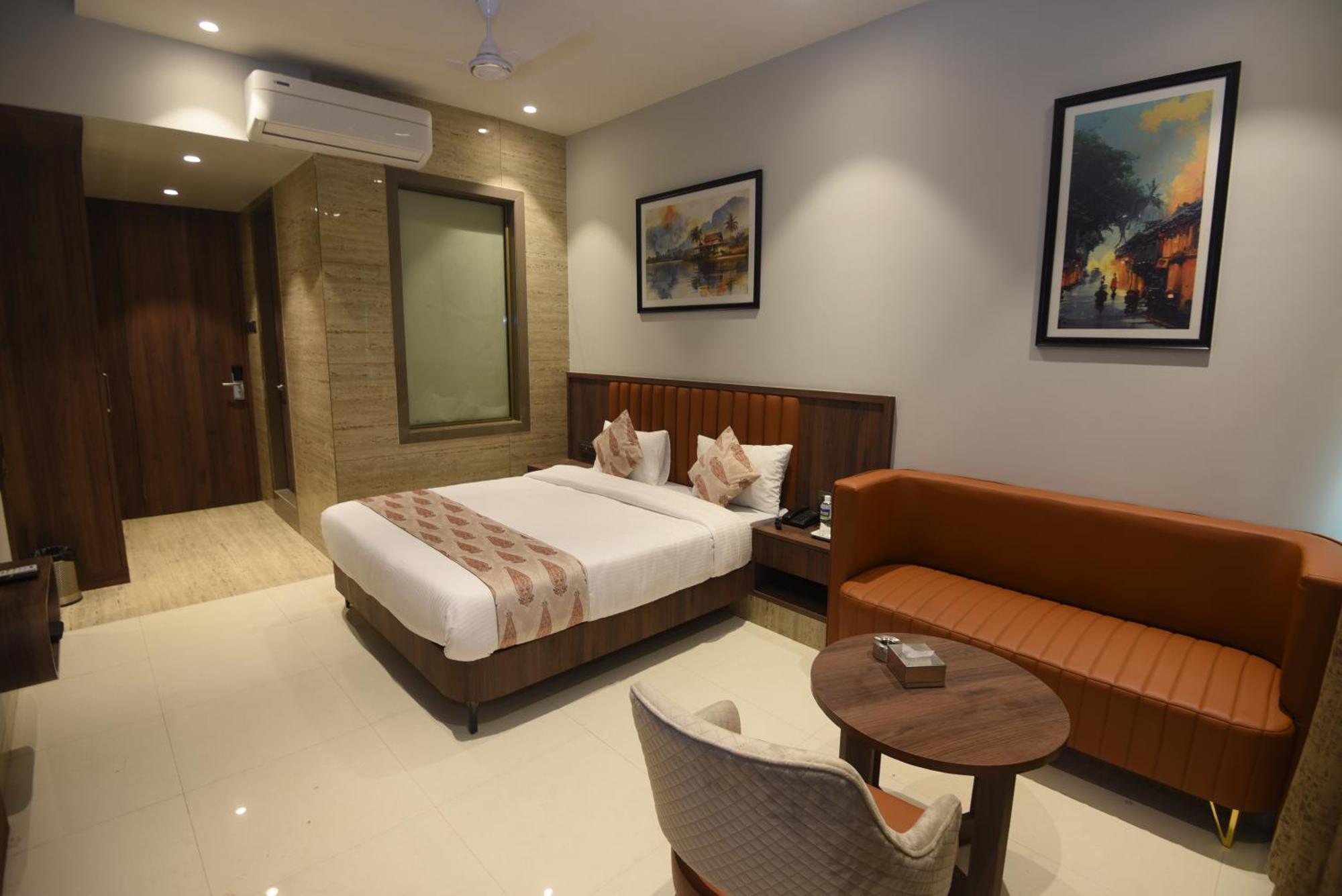 Vishnu Krupa Executive Rooms Virar ภายนอก รูปภาพ